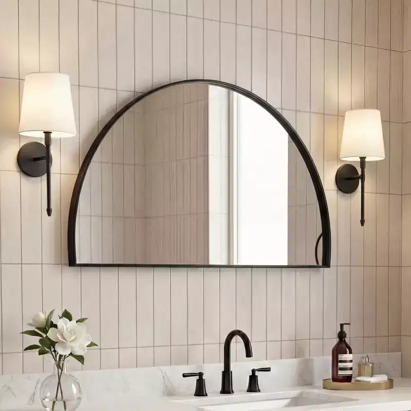 Miroir mural semi-circulaire à cadre métallique